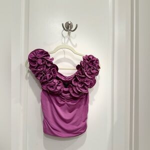 Body Contour  Rossette Off the shoulder top